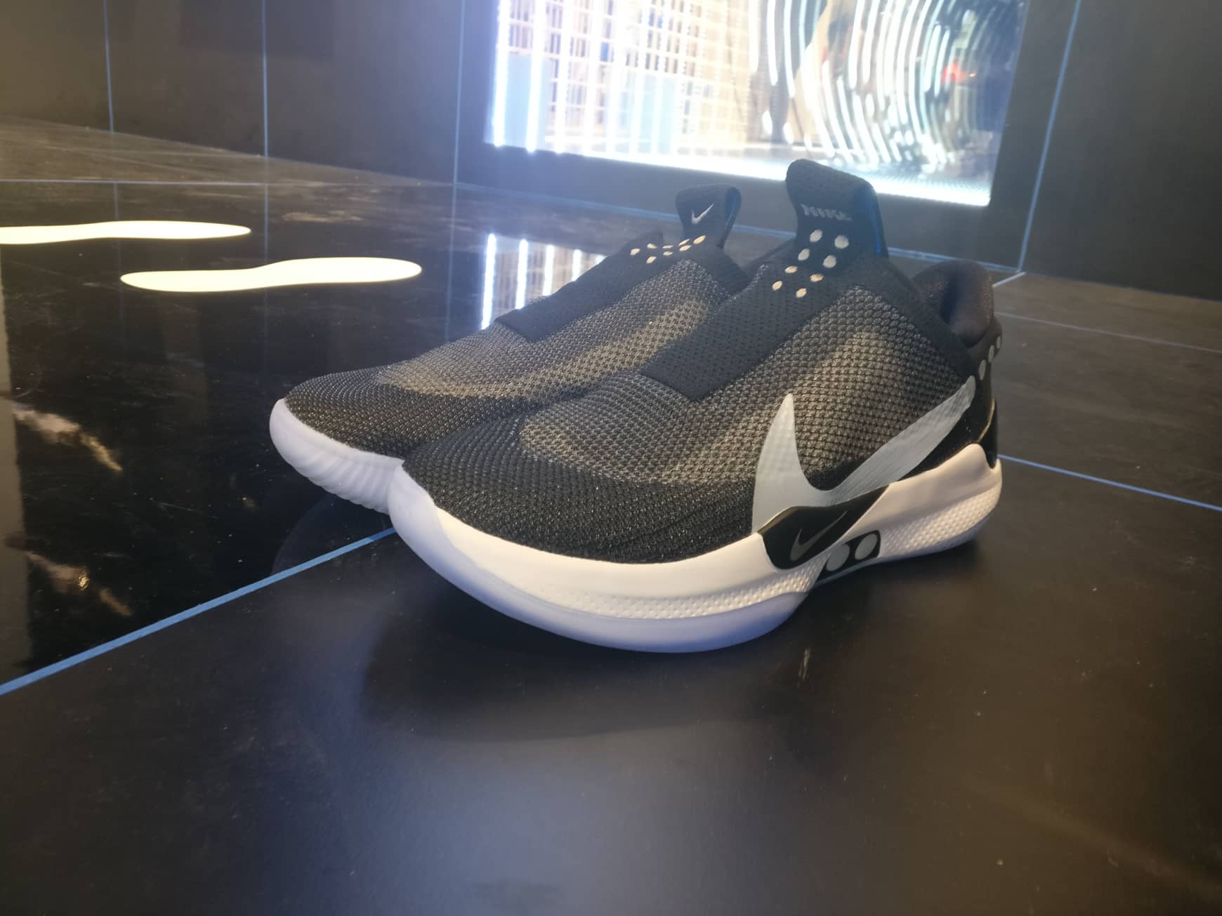 nike hyperadapt bb review